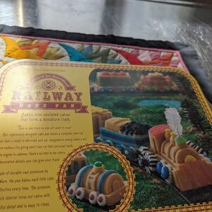 Nordic Ware Train mini cakes pan